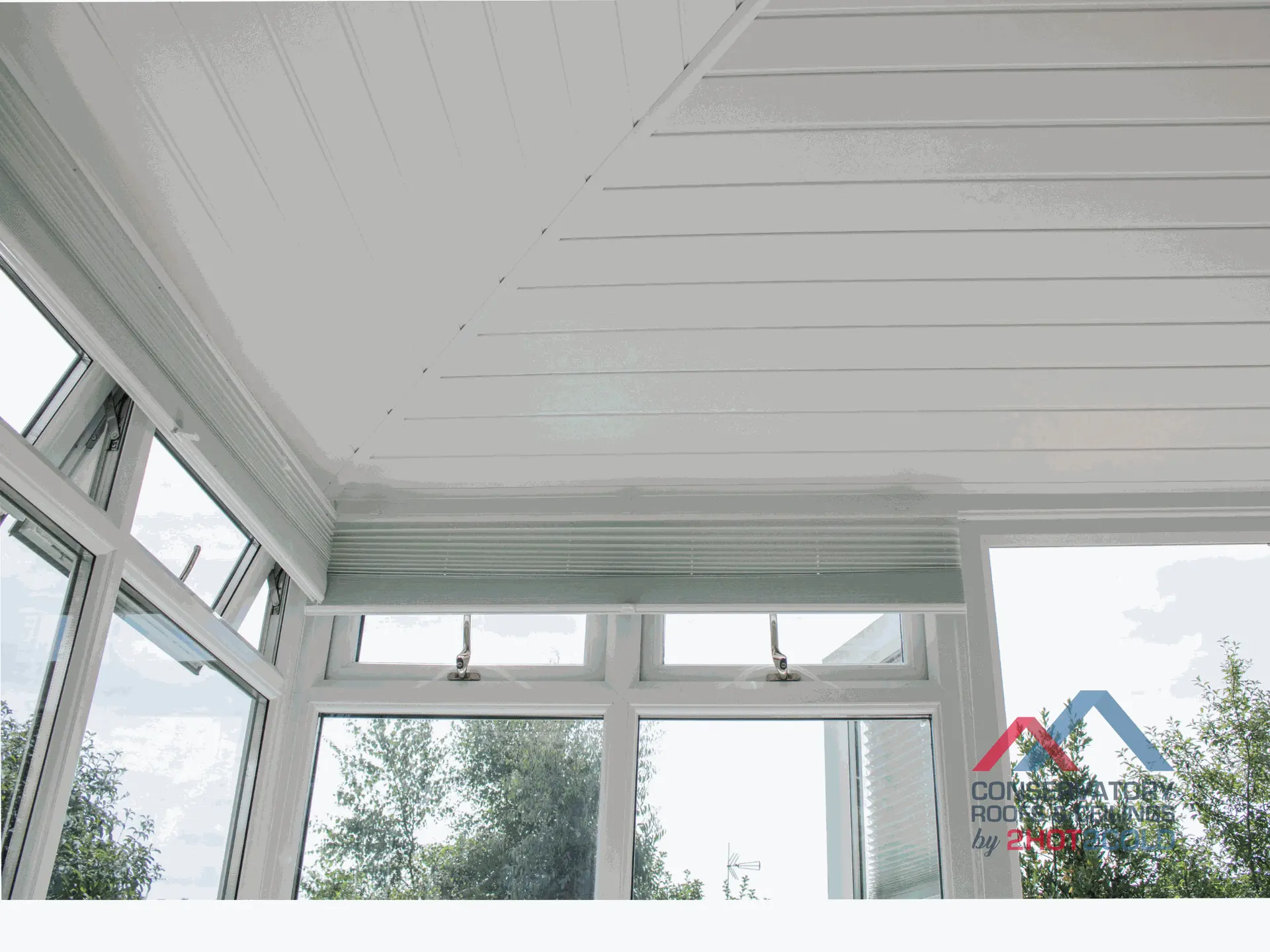 Insulated conservatory ceiling 